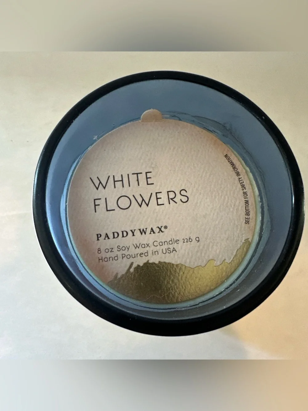 Paddywax White Flowers Hand Poured Soy Wax Jar Candle 8oz Gold Gilt Blue Vase